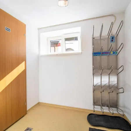 Monekwie * 韦斯滕多夫